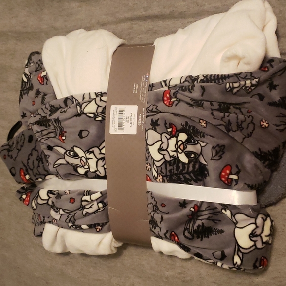 Pajama set - Picture 2 of 2